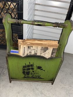 Magazine Holder