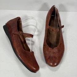 Taos Brown Leather Mary Jane Flats Comfort Shoes Women Size 10.5
