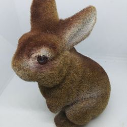 VINTAGE PRICE FLOCKED RABBIT