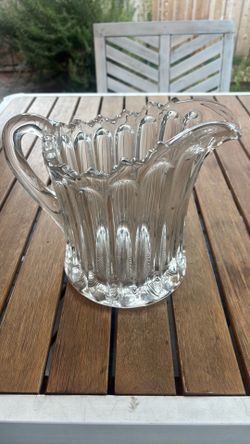 Antique collecteble pitcher early 9,000s