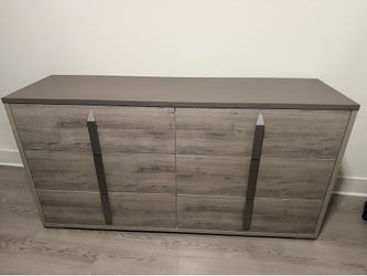 EVELYN GREY WOOD WARDROBE- TUTTOMOBILI