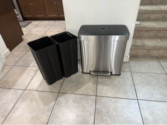 Amazon Basics Dual Compartment Recycling Trash Can with Soft-Close Lid, Fingerprint Resistant, Removable Liner Buckets, 60 Liters, Rectangular, Grey, 