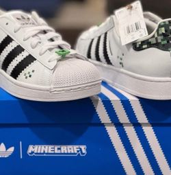 New in box!!! Adidas Superstar x Minecraft Sneakers