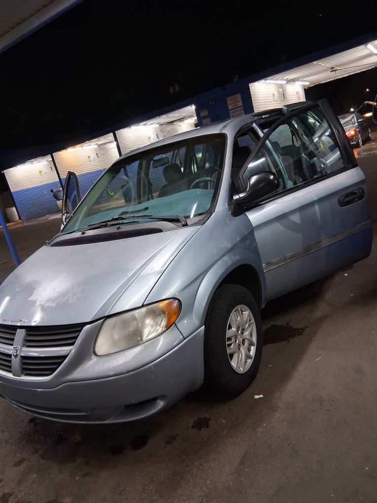 2006 Dodge Caravan