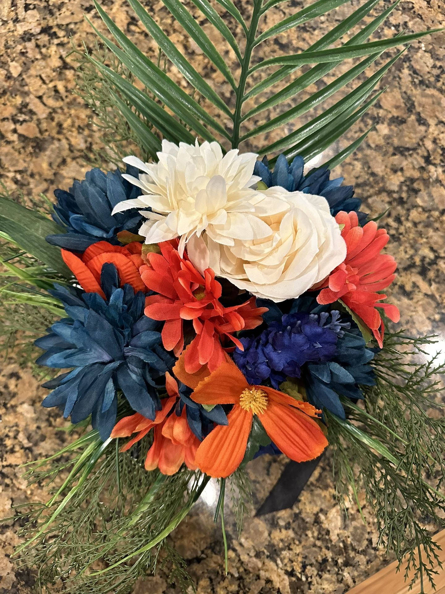 University Of Virginia Table Centerpieces