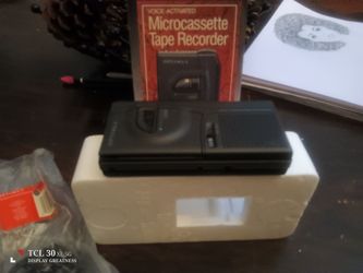 Optimum microcassette tape player
