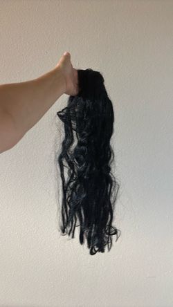 Black wig