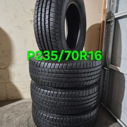 235/70/16 Tires All Season Michelin Defender LTX 