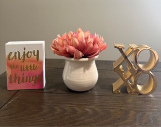 3-Piece Home & Office Desk Table Decor
