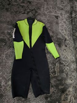 Oceanic wet suit