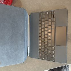 Apple Magic Keyboard For iPad Pro 