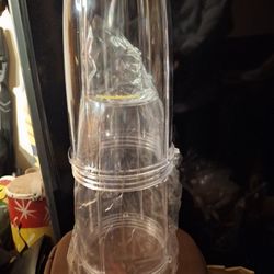 2  NEW 32oz   NUTRABULLET REPLACEMENT CUPS