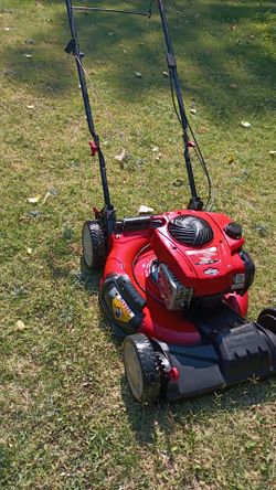 675  troy bilt self propelled lawnmower