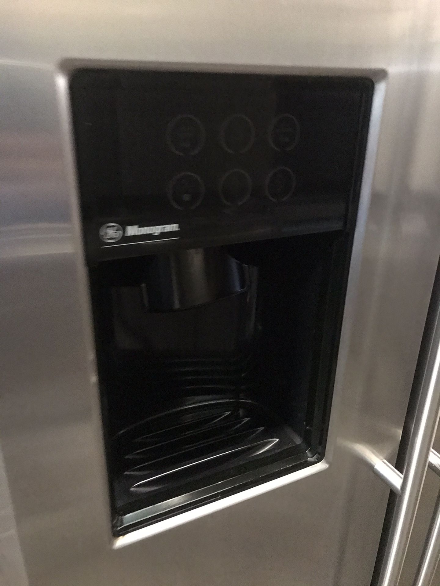 Ge Monogram 42” Built In Fridge