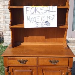 This is a vintage Tell City Young Republic hard rock maple china hutch/sideboard. 