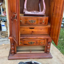 chess.       large.   hardwood.  