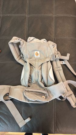 Ergobaby Carrier