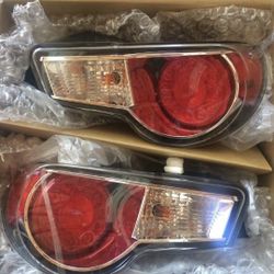 13-20 FRS GT86 BRZ OEM Taillights 