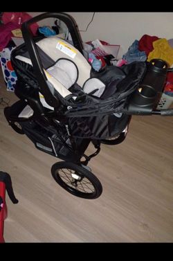 Babytrend jogging stroller set