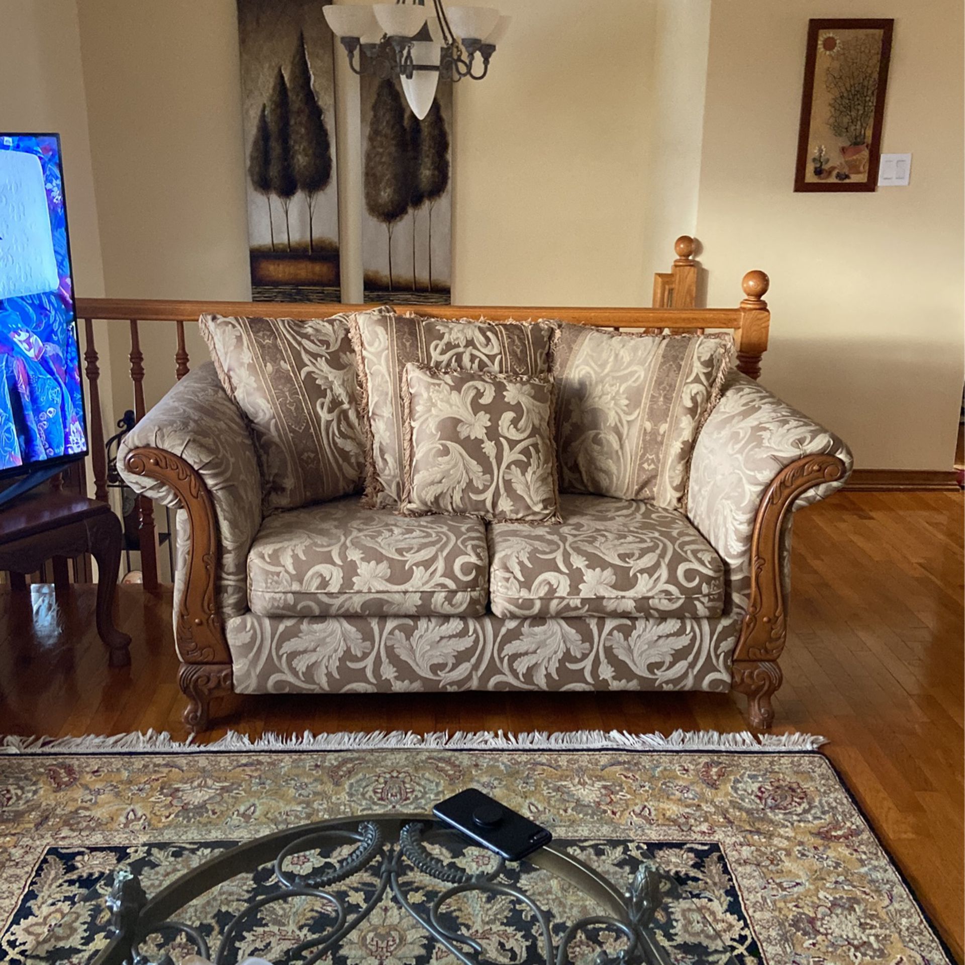 Beautiful Luxury Antique Couch Set + A 3 Seater Not Pictured Furniture Living Room
