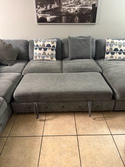 Gray Fabric Sectional Sofa with Ottoman