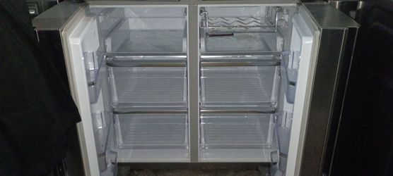 4 door Samsung Refrigerator STAINLESS steel