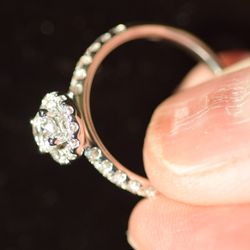 Brand new Diamond Engagement Ring