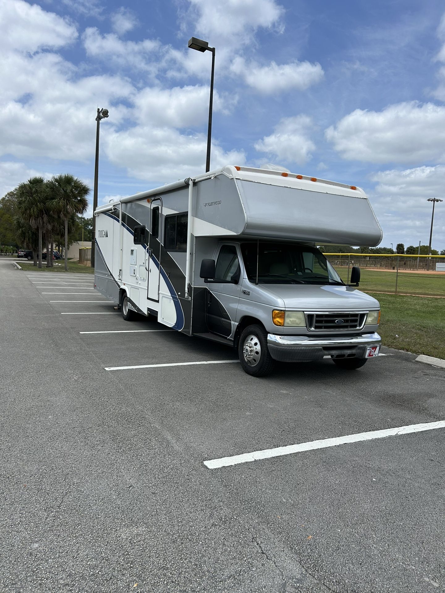 2007 Fleetwood Tioga