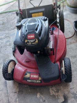 TORO SELF PROPELLED MOWER