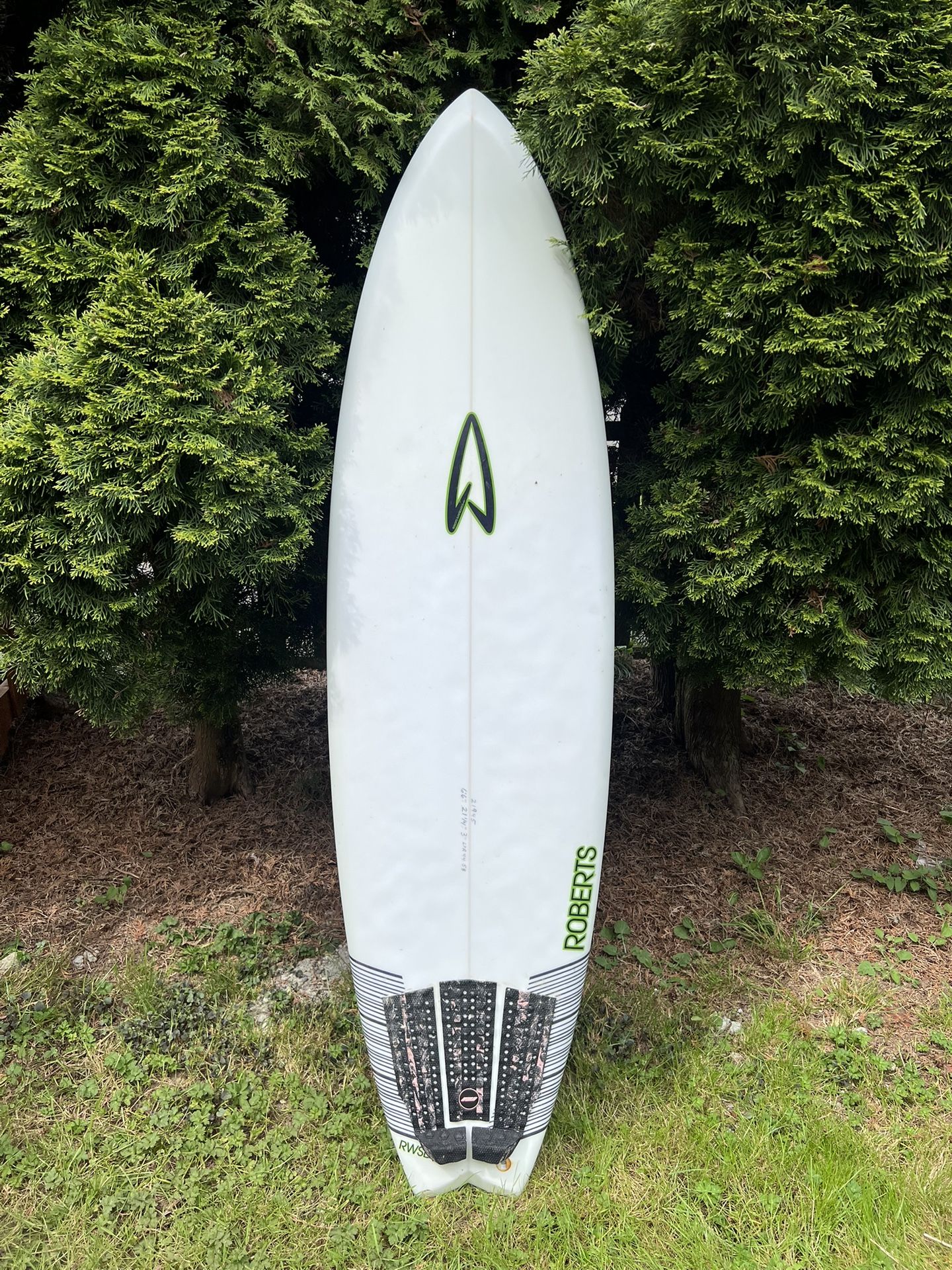 Roberts 6’6 Twinvader Surfboard