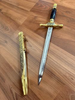 Decorative Dagger with Engraved Scabbard