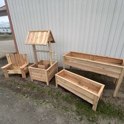 Cedar Planter Boxes!