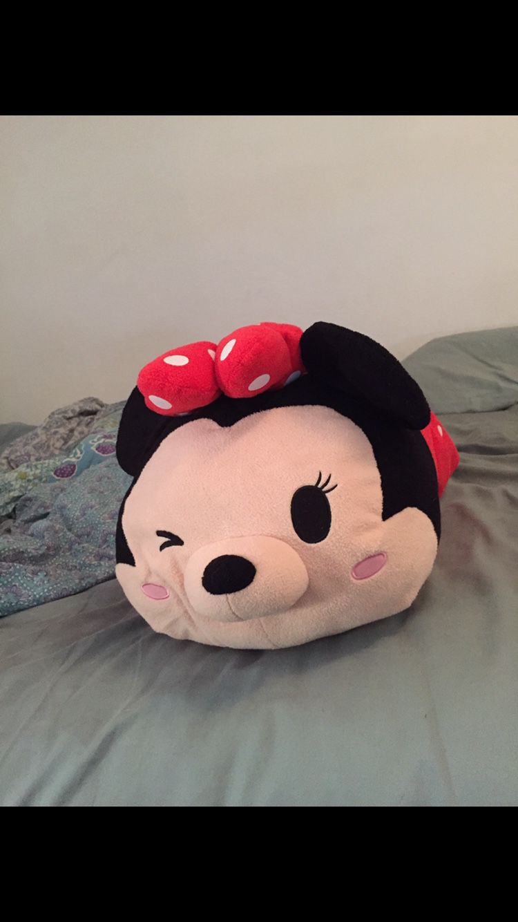 Disney’s Minnie Mouse Tsum Tsum Plush Pillow