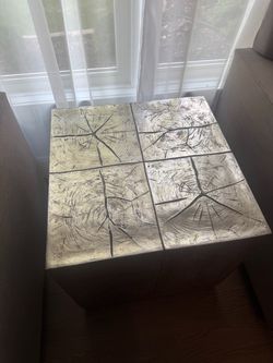 Z Gallerie Side/End Table