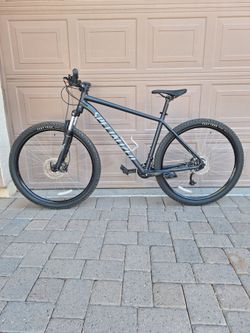 SPECIALIZED ROCKHOPPER SPORT 29 ER 9 X 2 SPEED XL ALUMINUM FRAME