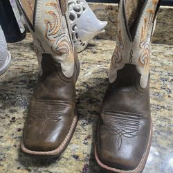 Kids Ariat boots