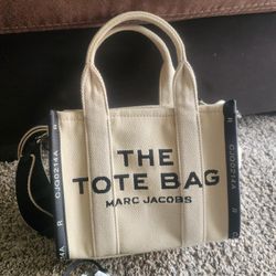 Marc Jacobs THE TOTE BAG
