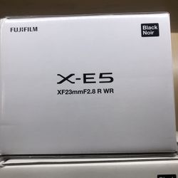 Fujifilm X-E5 Mirrorless Camera With XF 23mm F/2.8 Lens Brand New