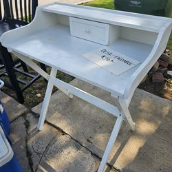 Foldable Study Desk/table