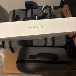 15 APPLE MACBOOK AIR M4 1TB SSD 32GB RAM  10-CORE 10-CORE GPU MIDNIGHT 