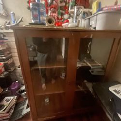 Selling These Book Shelfs