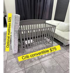 Gray Baby crib convertible to toddler kid bed $75, optional mattress $25 / Cuna grisde bebe convertible a cama niño $75, colchon $25