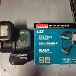 Makita DSD180Z Cordless Keyhole Saw Plus 2 Batteries And A Charger 