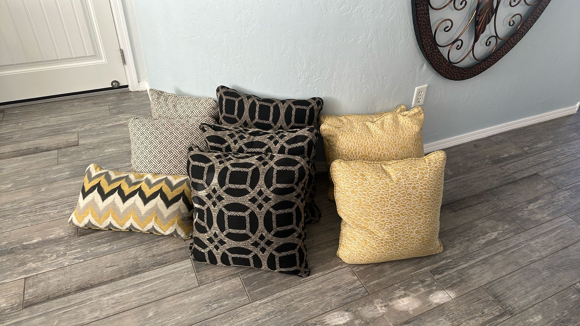 Sofa Pillows