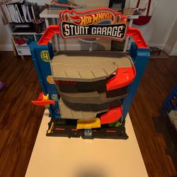 Hot wheels toys