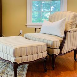 Ethan Allen Arm Chair With Ottoman 