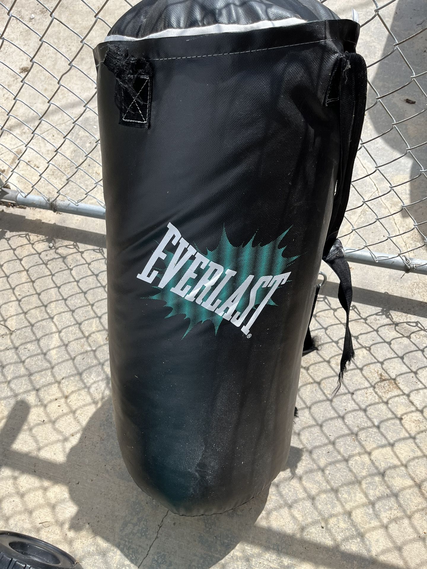 Free:  Boxing / Punching Bag