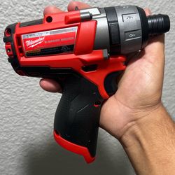 Milwaukee M12 FUEL 1/4" Hex 2-Speed Screwdriver -
