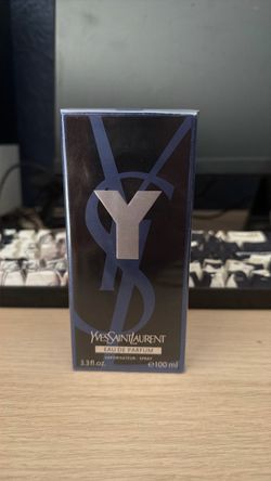 Yves Saint Lauren Eau De Parfum