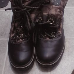 Women's Coach Winter Boots 